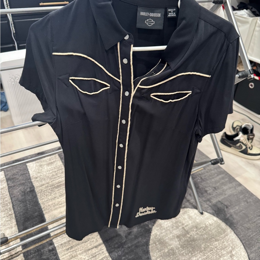 Harley-Davidson Black Shirt with Cream Accents